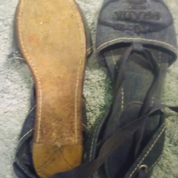 Size 5 woman's prada ballet blue jean flats that tie - Picture 2 of 4